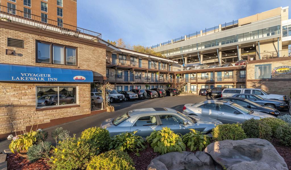 Voyageur Lakewalk Inn ดุลูท ภายนอก รูปภาพ